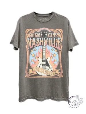 Curvy Nashville Guitar Graphic Tee