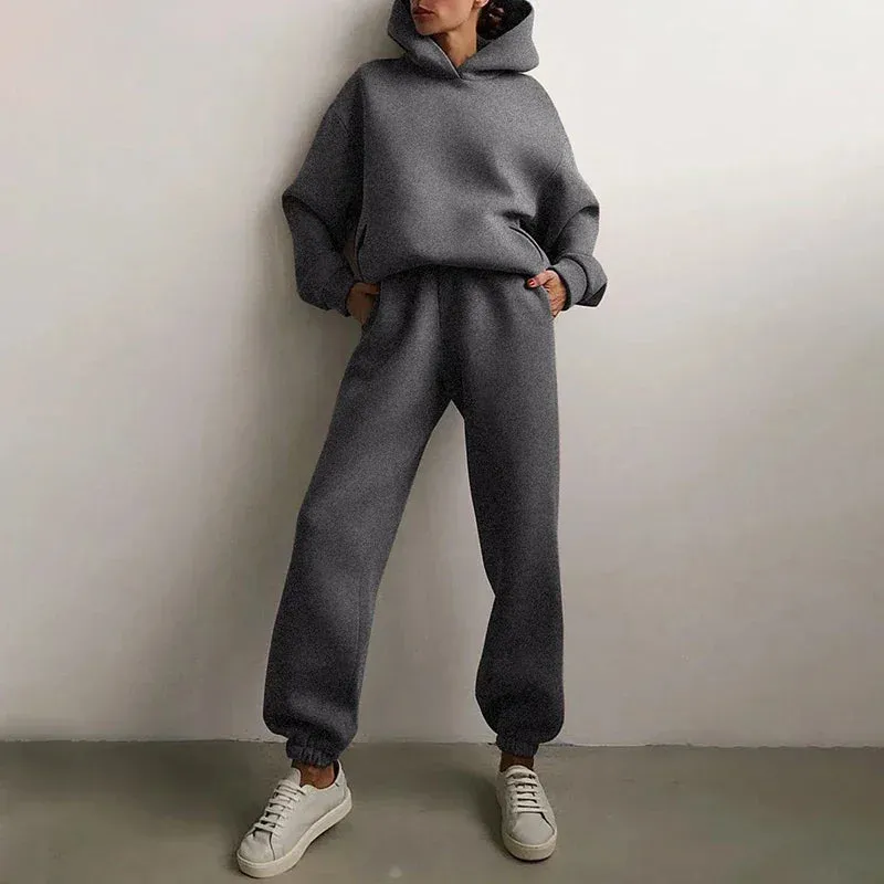 Eleos Loungewear Set
