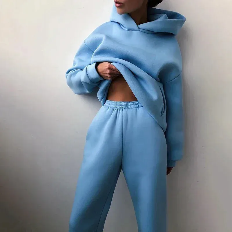 Eleos Loungewear Set