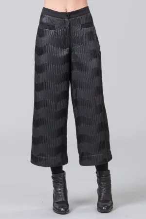 Poetic Corrugations - black - sample