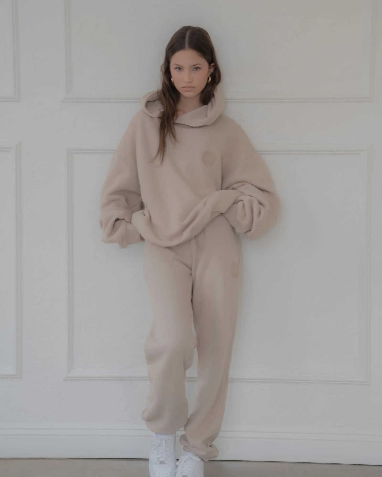 Vitals Hoodie in Sand