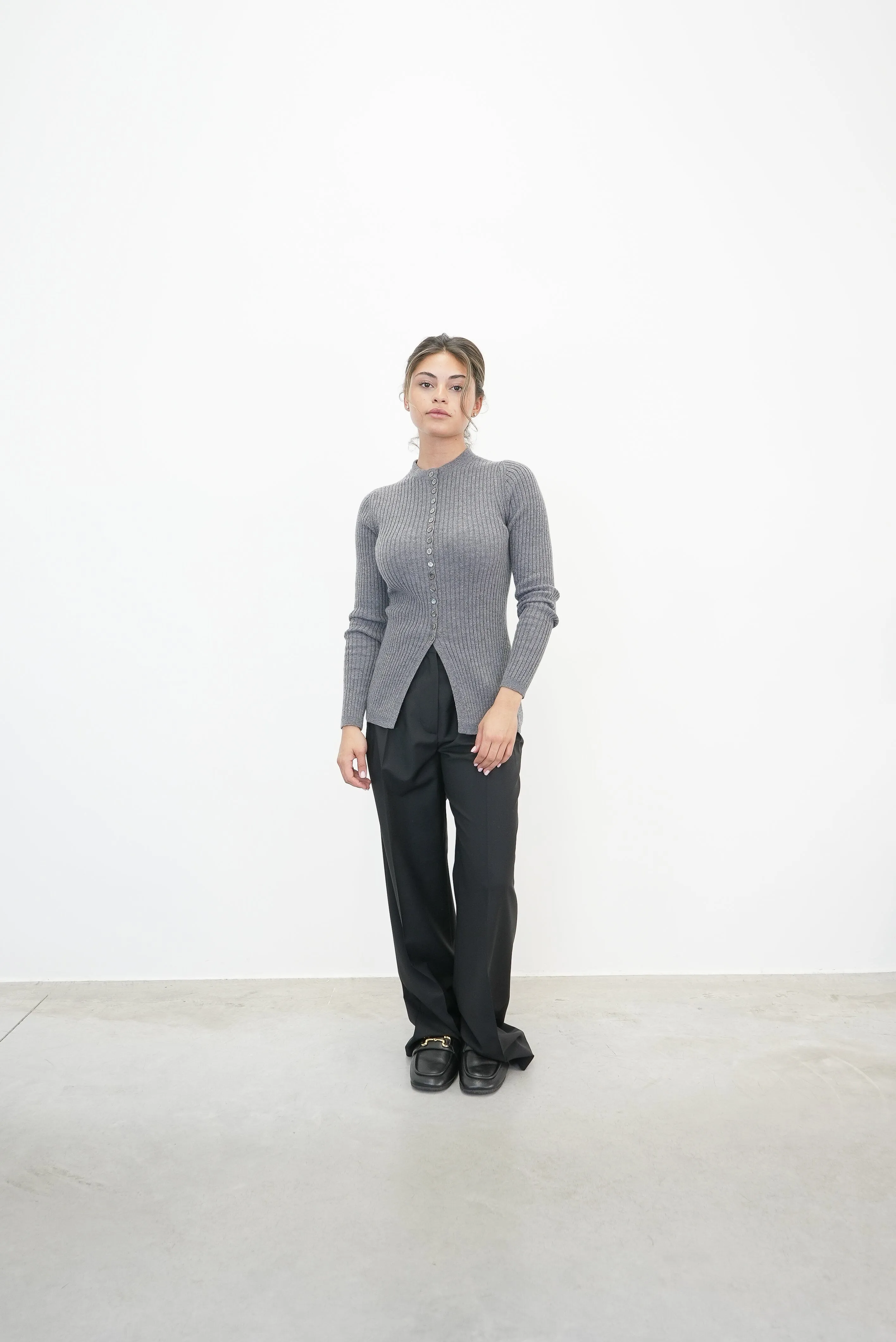 WIDE LEG DOUBLE PLEATED TROUSERS